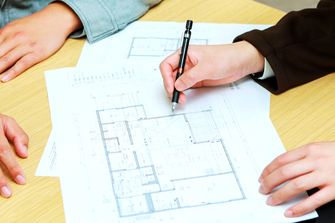 設計、工務の専門性を自由設計の多彩な家づくりの実践を通して高められる。