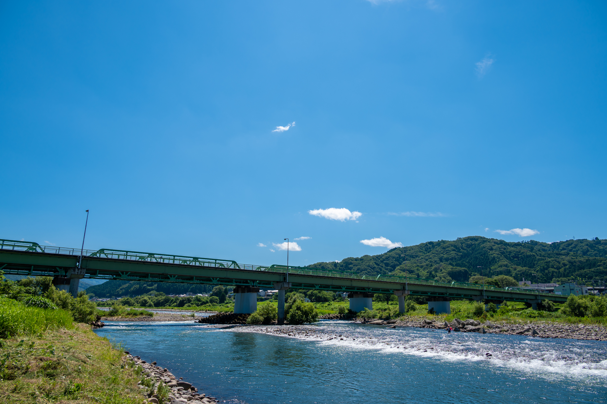 川の近くに住んではいけない？後悔しない家づくり・虫・水害・湿気対策 