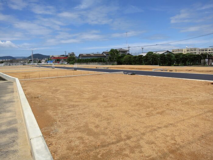 田んぼ・畑だった土地（農地）を宅地に転用して家を建てる手続き