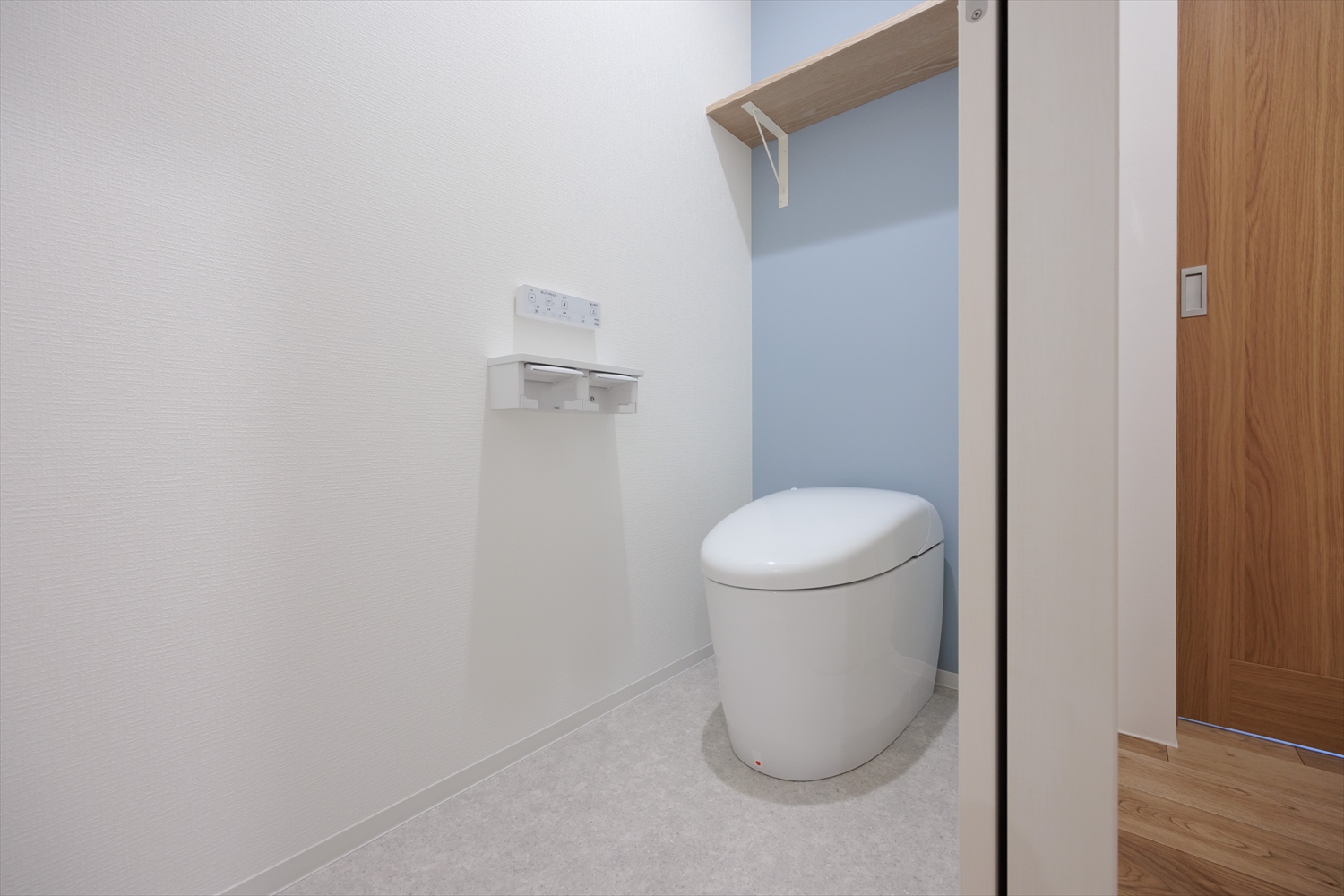 家族が集まる“陽だまりの小上がり”がある住まい｜福井県坂井市注文住宅