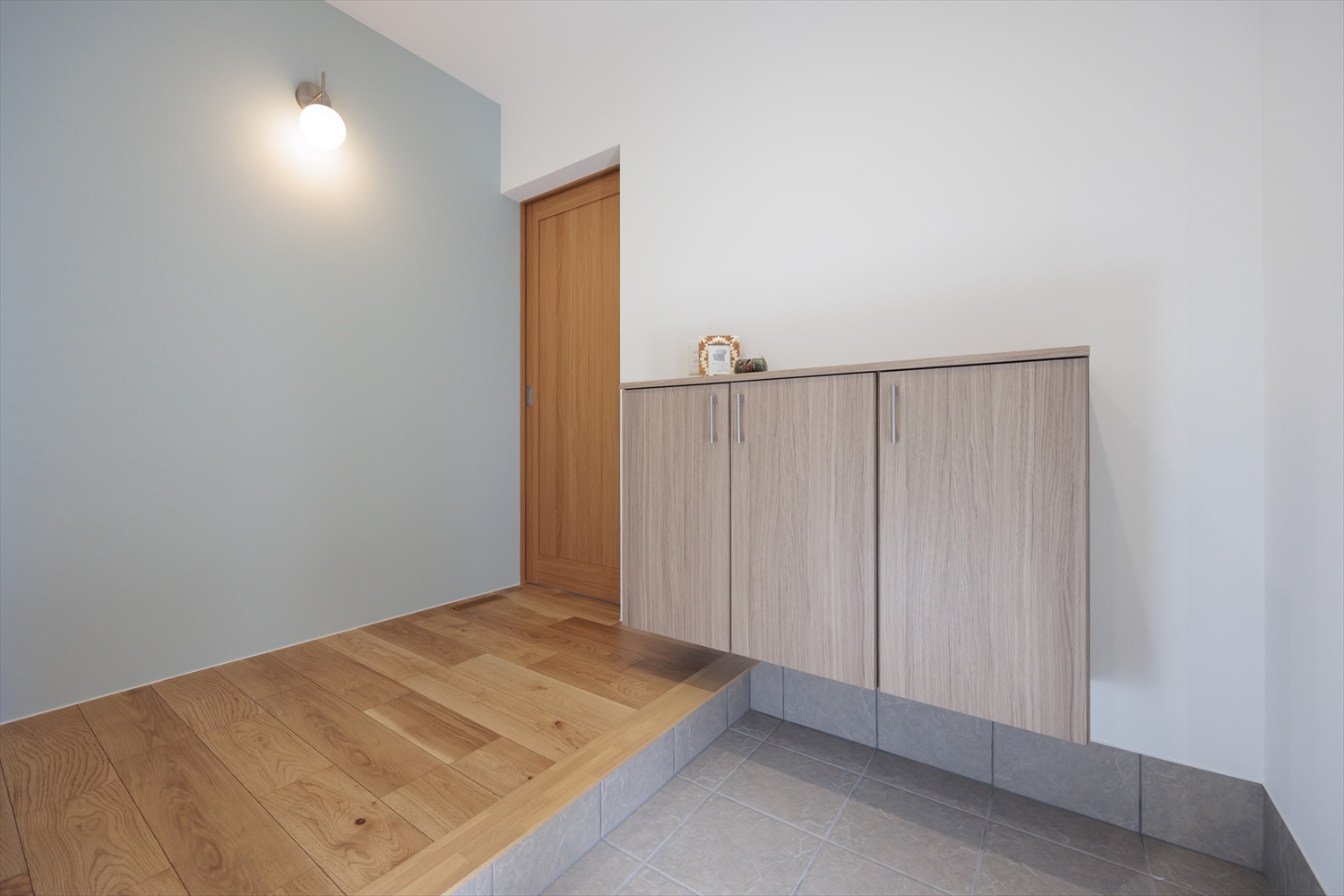 家族が集まる“陽だまりの小上がり”がある住まい｜福井県坂井市注文住宅