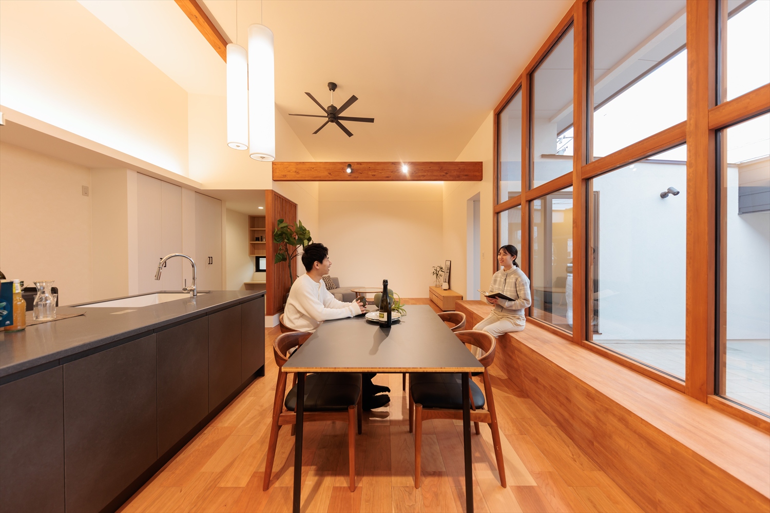 平屋ガレージハウス　プライバシーと開放感を両立する間取り設計｜福井県鯖江市注文住宅