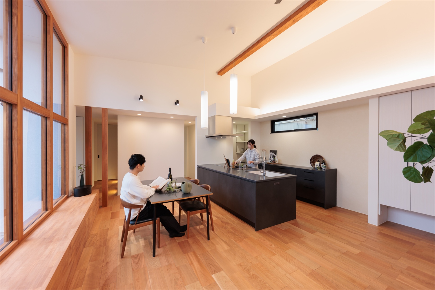 平屋ガレージハウス　プライバシーと開放感を両立する間取り設計｜福井県鯖江市注文住宅