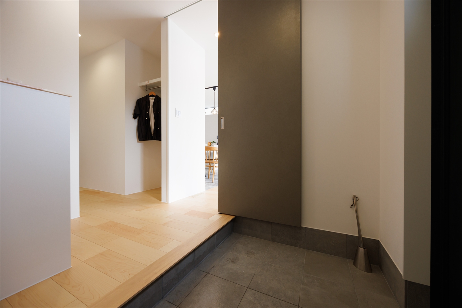 子育て世代が考えた、一歩入れば「あたたかさと安心」が違う家｜福井県福井市注文住宅