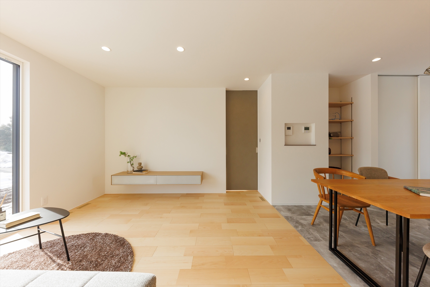 子育て世代が考えた、一歩入れば「あたたかさと安心」が違う家｜福井県福井市注文住宅