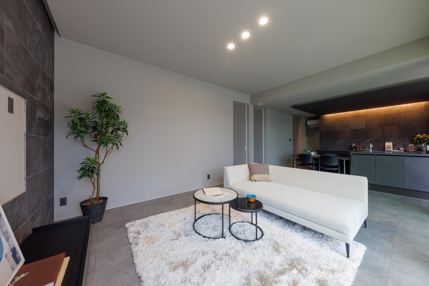 凛と、美しく。ホテルライクな平屋｜福井県福井市注文住宅