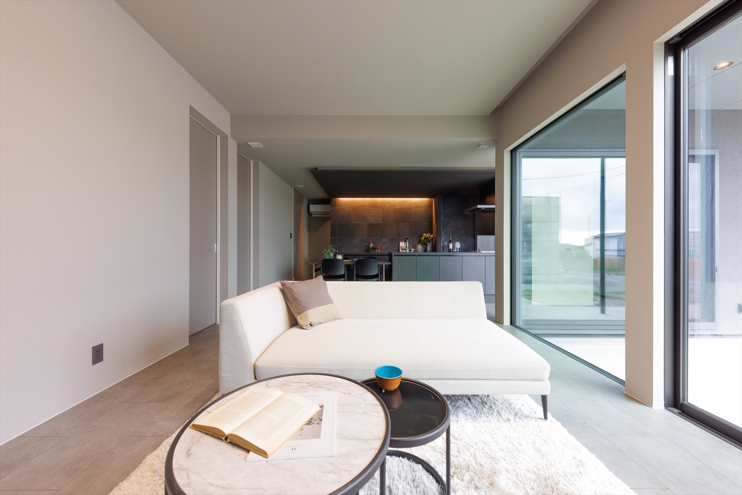 凛と、美しく。ホテルライクな平屋｜福井県福井市注文住宅