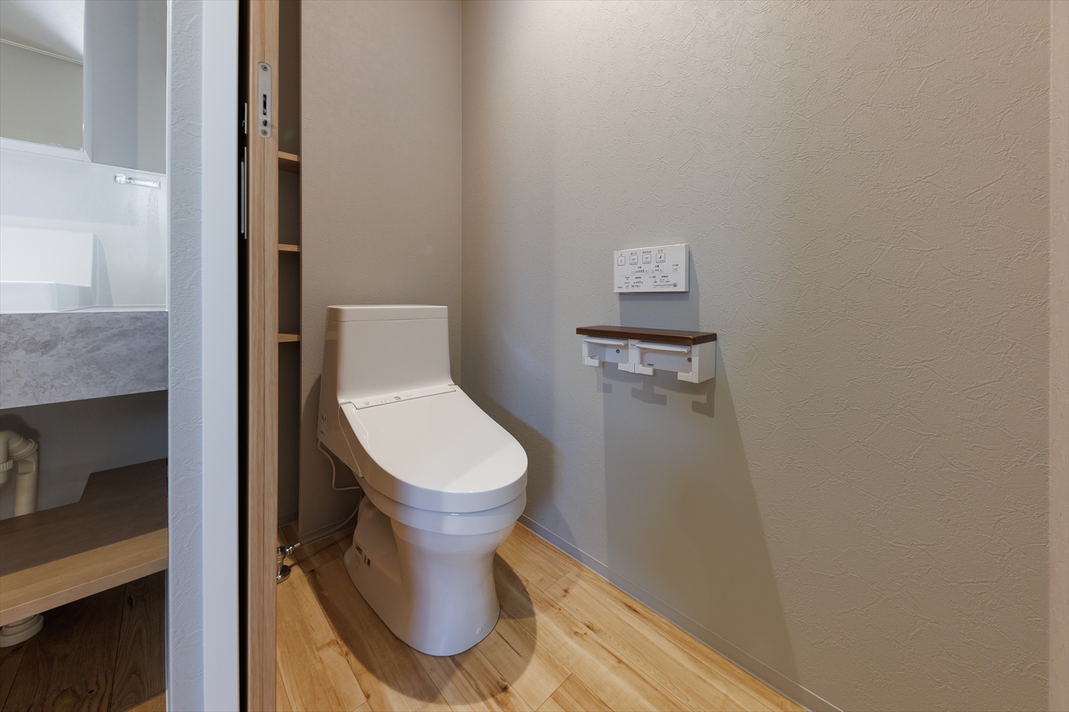 猫と亀と静かに暮らす、中庭のある平屋。｜福井県坂井市注文住宅