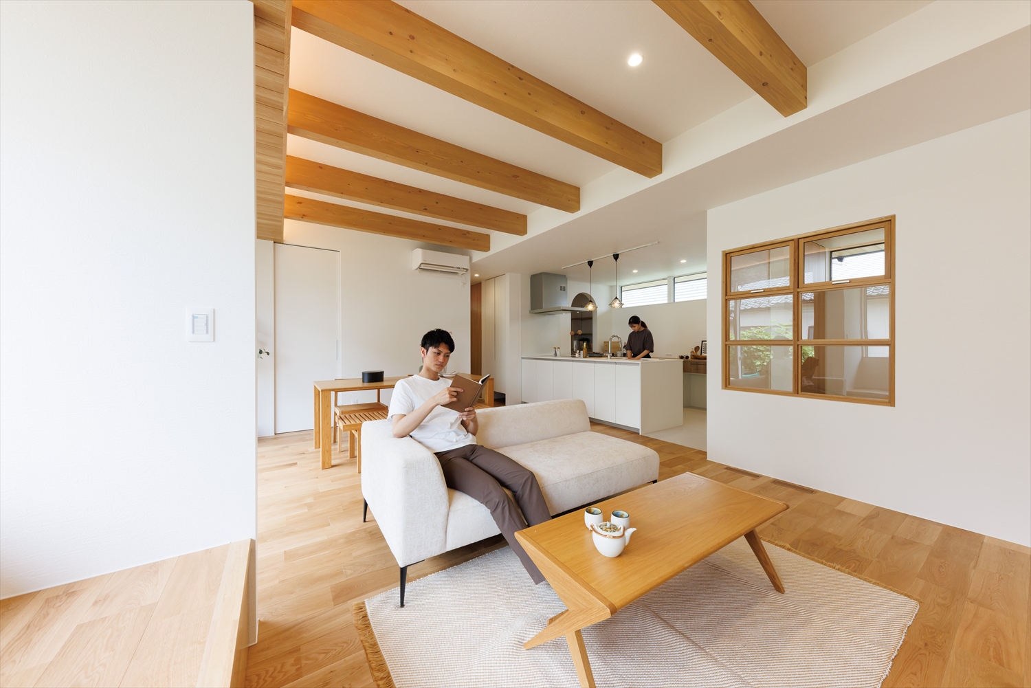 心地いい居場所を散りばめた、ジャパンディな平屋｜石川県野々市市注文住宅