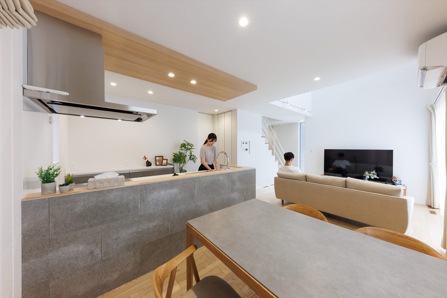 家事もくつろぎも心地よく。ジャパンディな2階建て｜福井県福井市注文住宅